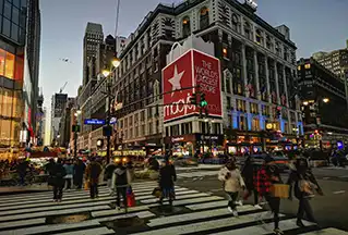 How Macy’s Gift Cards Help You Save More During Seasonal Sales
